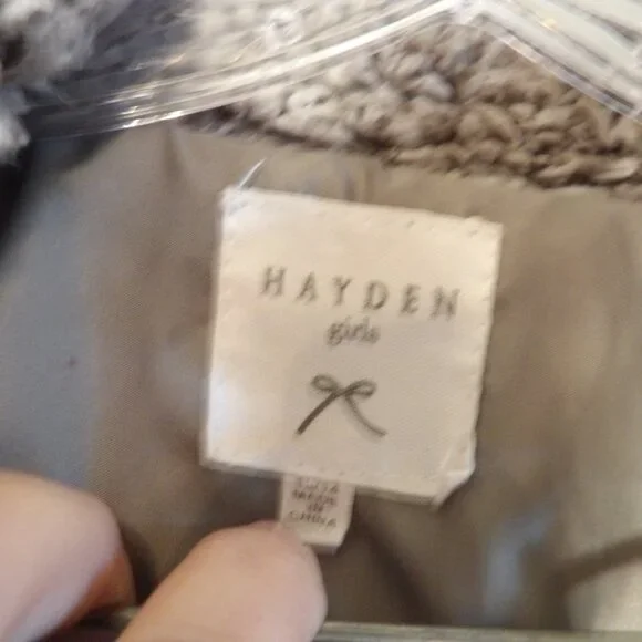 Hayden Girls Fuzzy Pullover Kid's Sz 13/14 - Picture 5 of 6